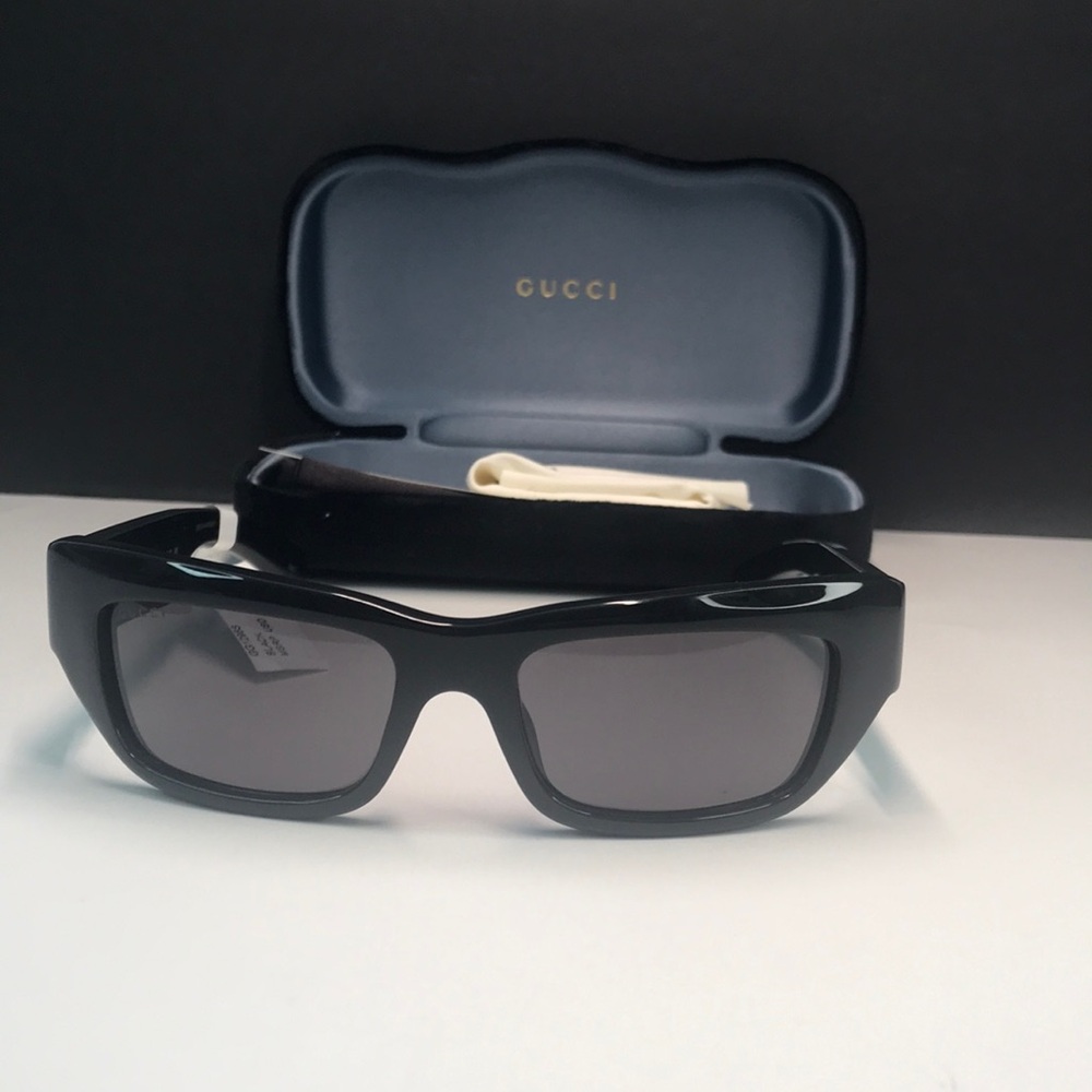 New Authentic Gucci Gray Rectangular Sunglasses G… - image 4